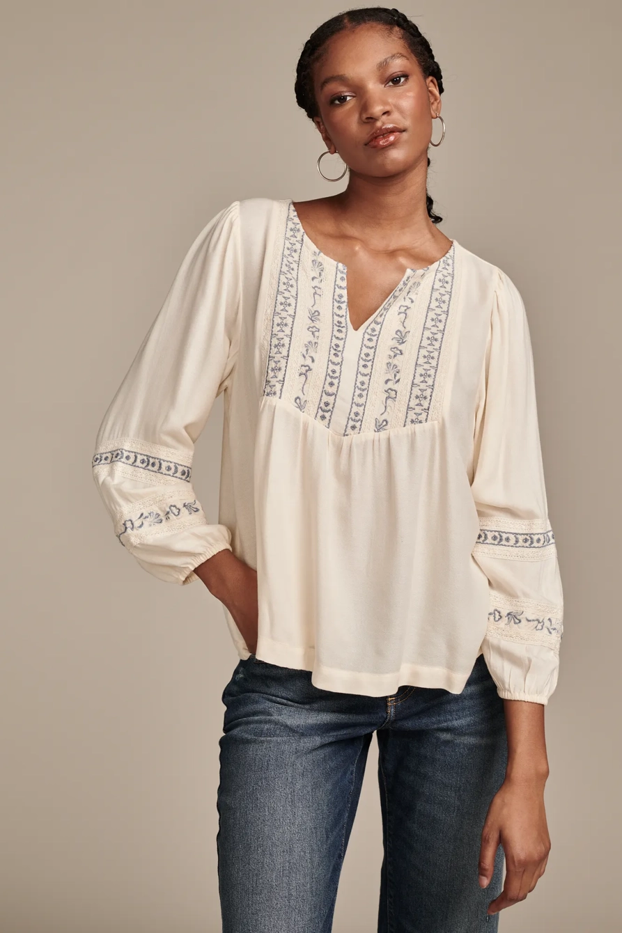 GEO EMBROIDERED BABYDOLL TOP