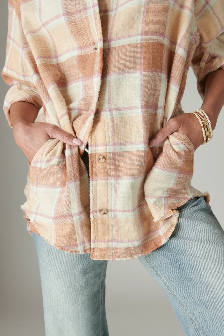 OVERSIZED DISTRESSED PLAID FLANNEL TUNIC, image 4