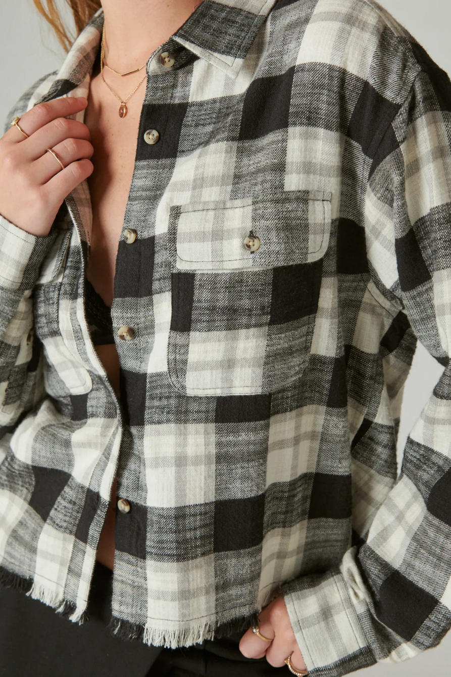 RAW EDGE CROPPED PLAID, image 4