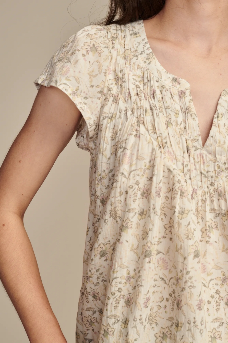 WIDE SMOCKED FLUTTER SLEEVE TOP, image 2