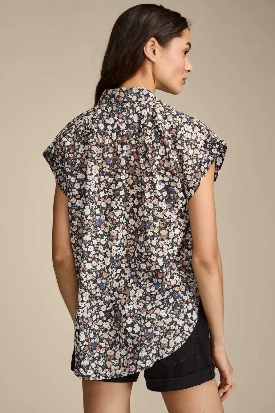 SHORT SLEEVE SCHIFFLI POPOVER SHIRT, image 3