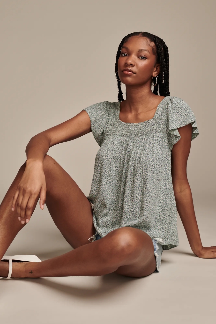 SMOCKED NECK FLUTTER SLV TOP, image 2