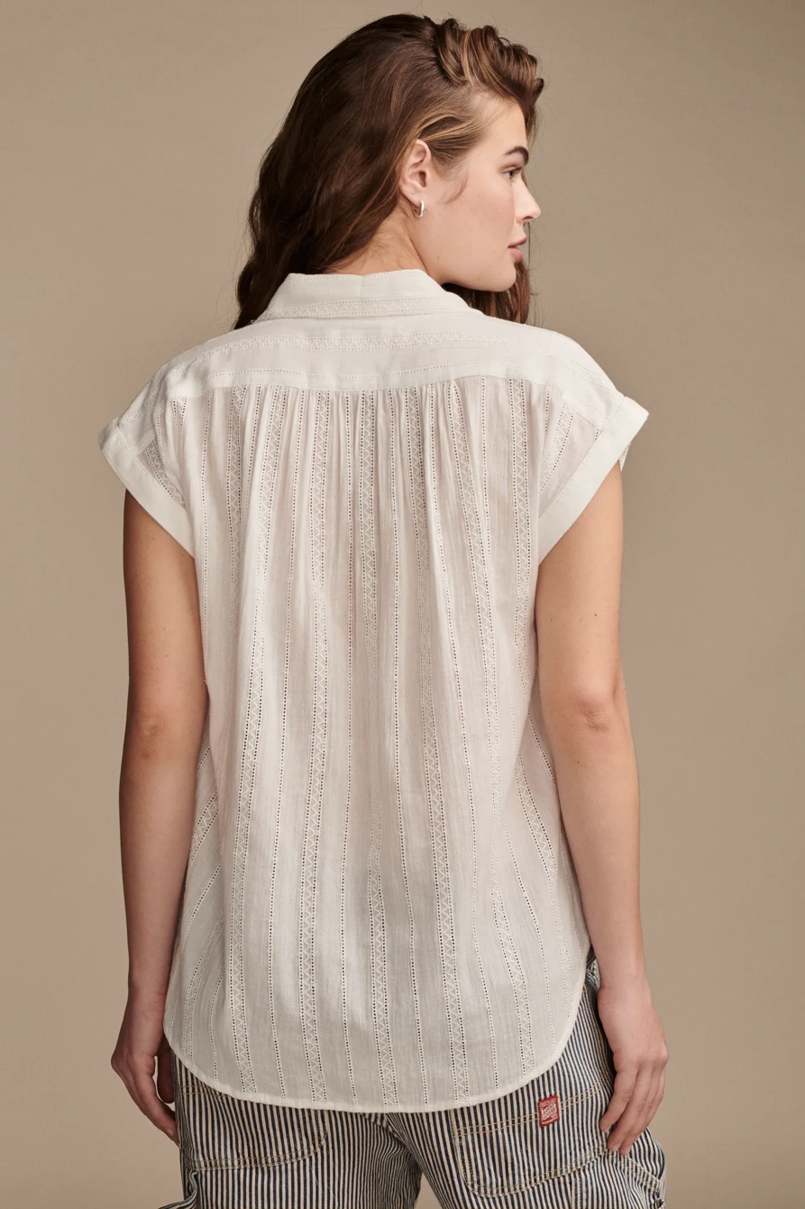 SHORT SLEEVE EYELET POPOVER SHIRT, image 4