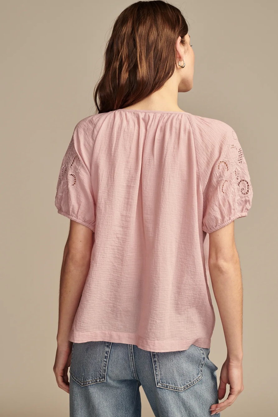 SHORT SLEEVE CUTWORK PEASANT, image 3