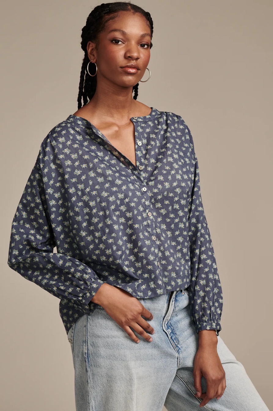PRINTED SMOCKED DETAIL BLOUSE, image 2