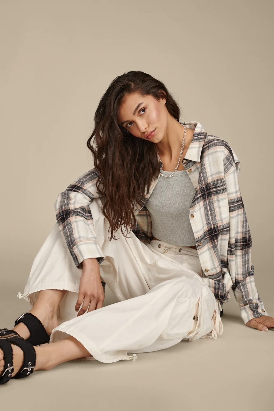 OVERSIZED PLAID BOYFRIEND POCKET SHIRT, image 1