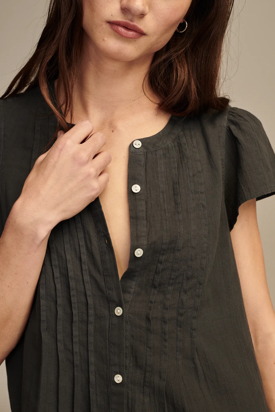 PINTUCK PLEASANT BLOUSE, image 4