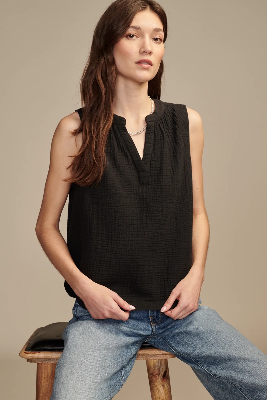 SLEEVELESS POPOVER SHIRT, image 2