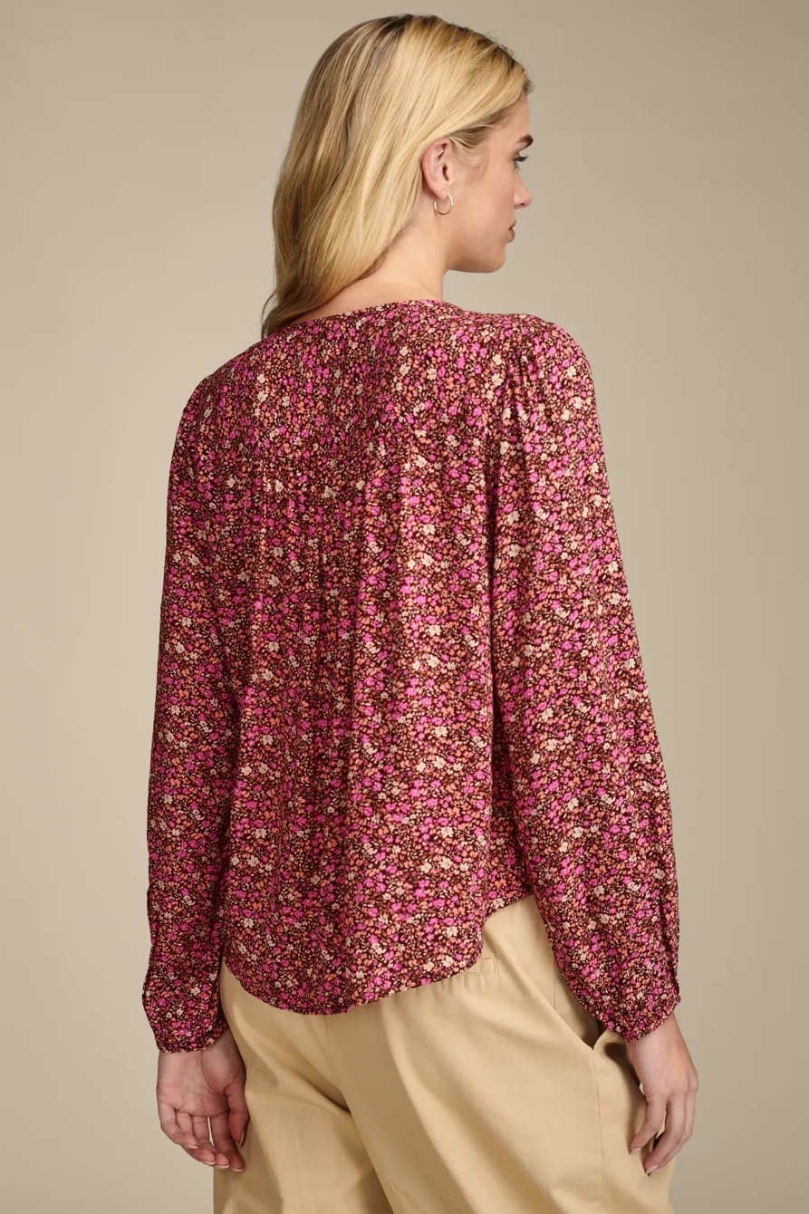 PRINTED BUTTON DOWN PINTUCK TOP, image 3
