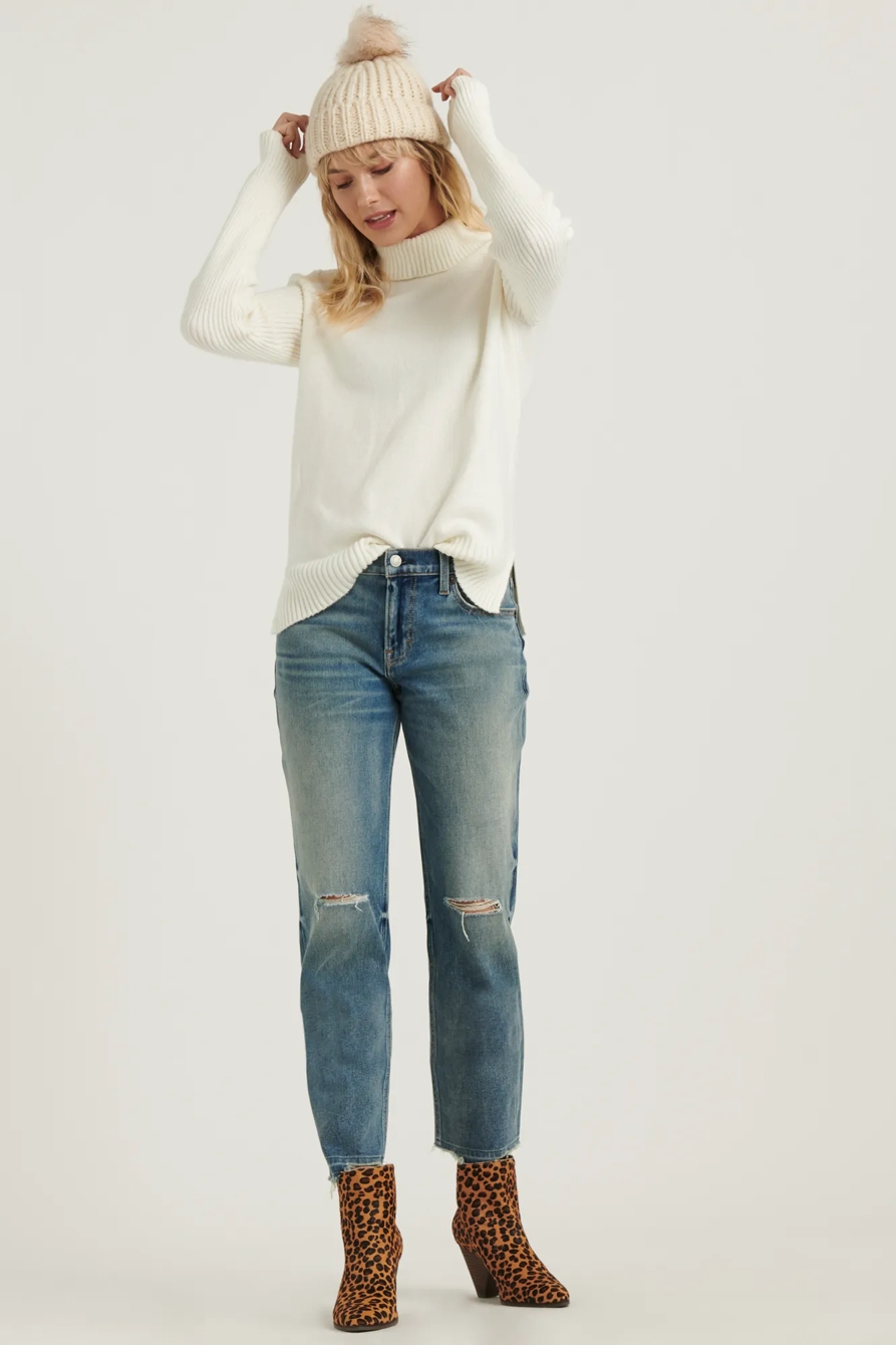 SIDE SLIT TURTLENECK SWEATER, image 2