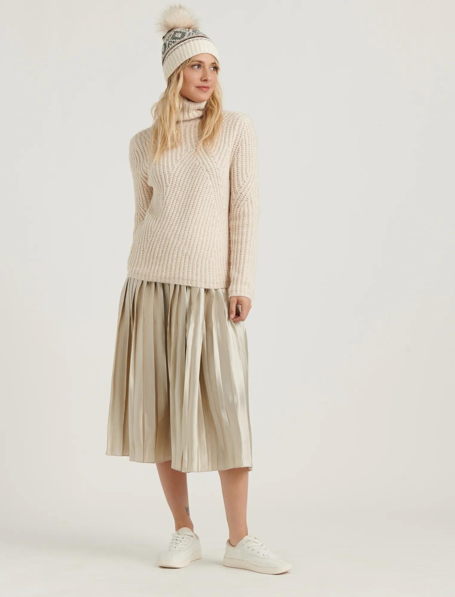 TRAVELING RIB SWEATER, image 2