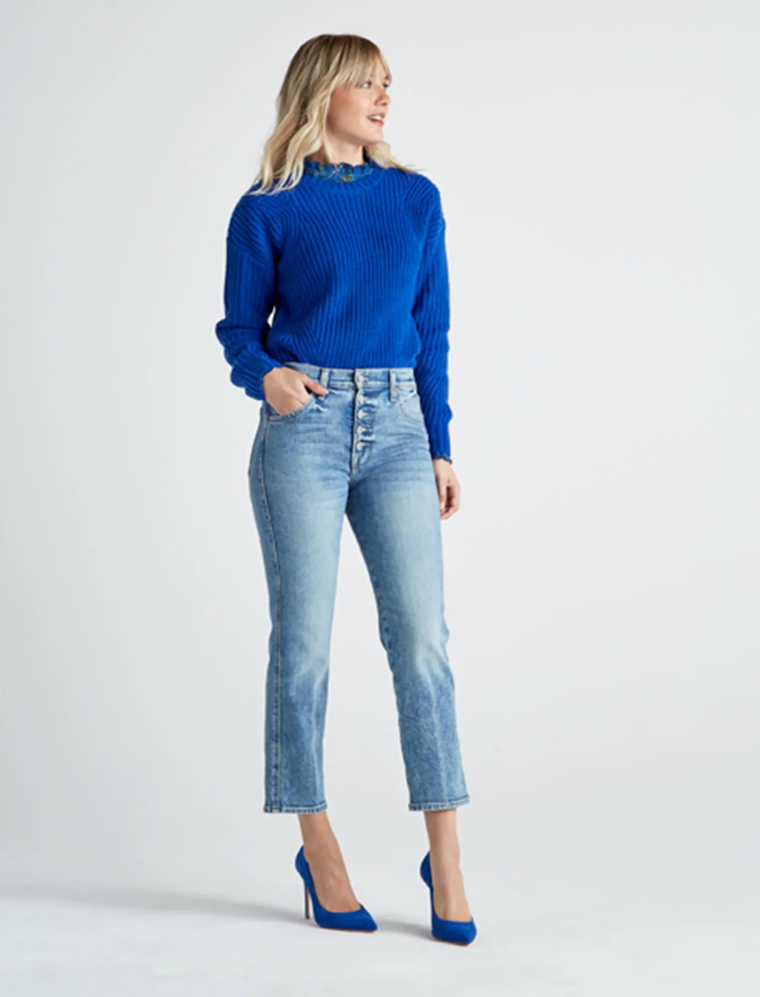 SOLID CREW NECK SWEATER, image 4