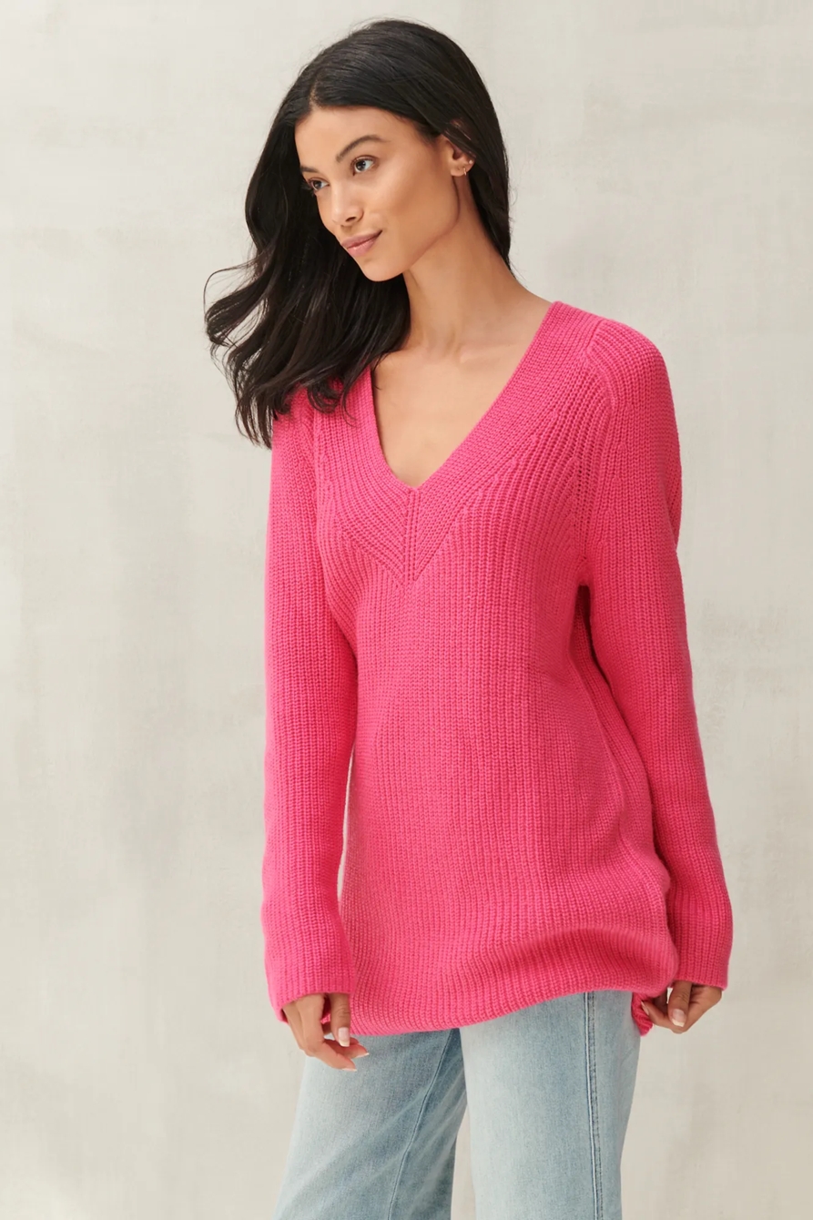 V-NECK PULLOVER, image 2
