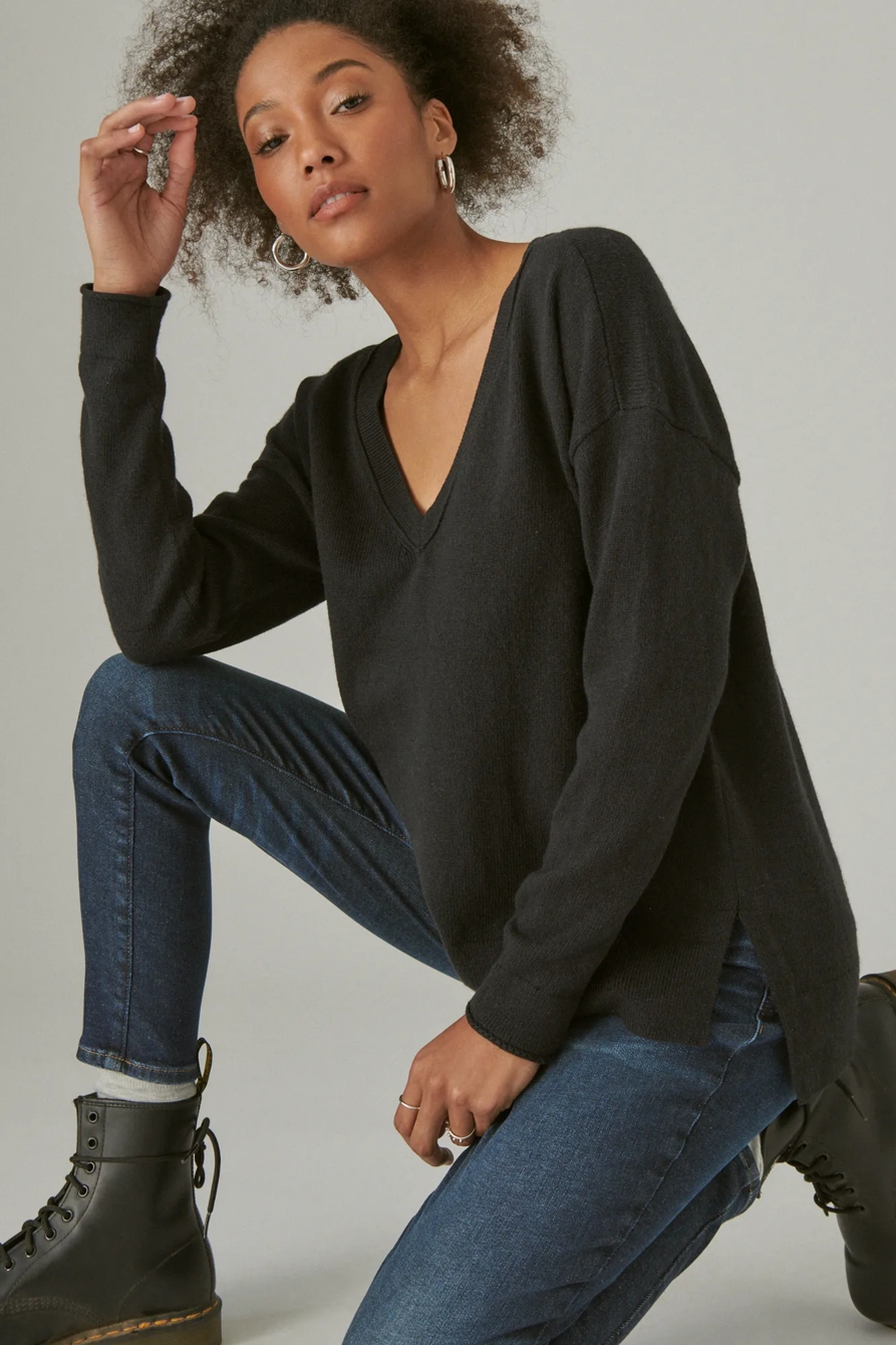 V NECK SWEATER, image 6