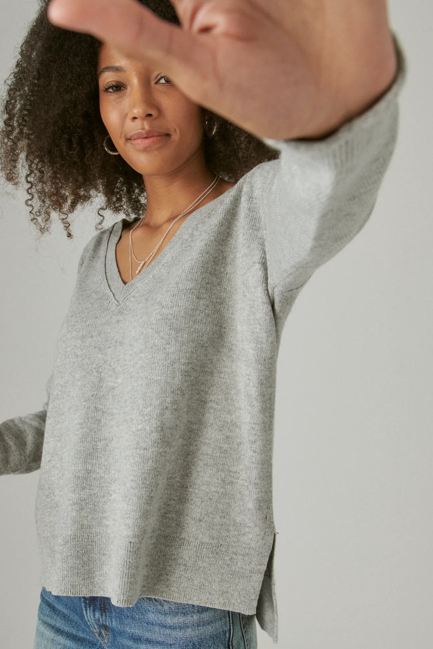 V NECK SWEATER, image 6