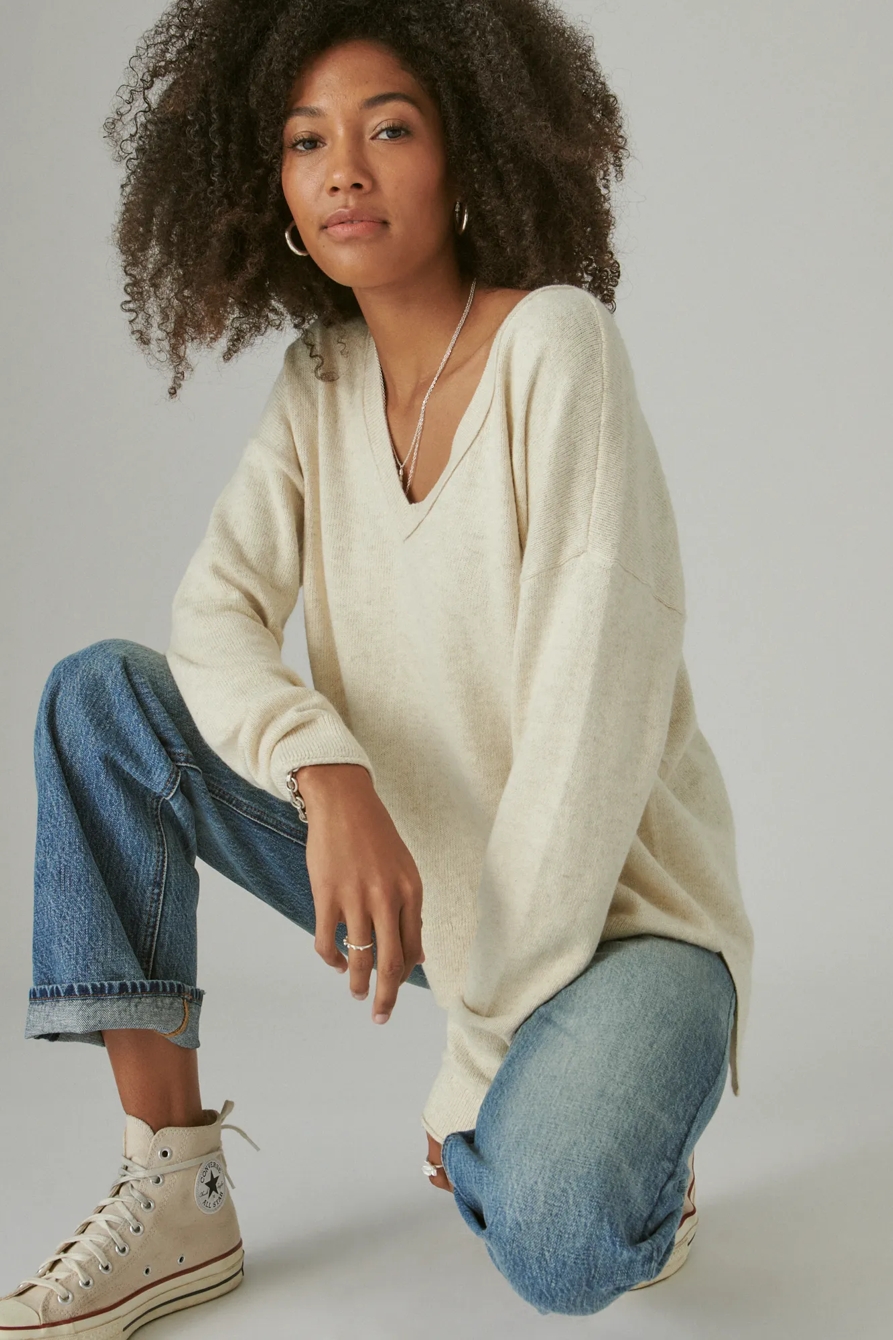 V NECK SWEATER, image 6