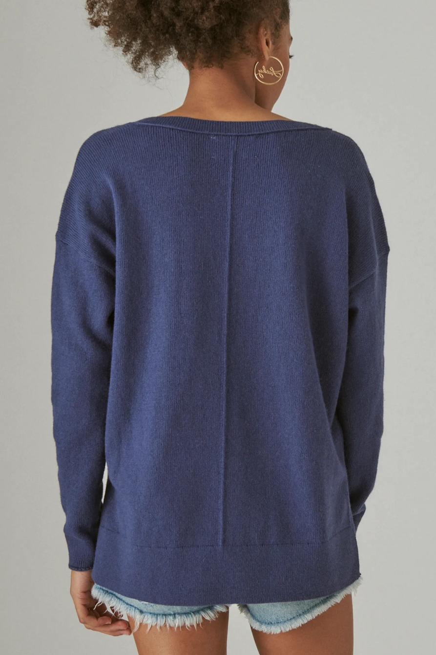 V NECK SWEATER, image 4