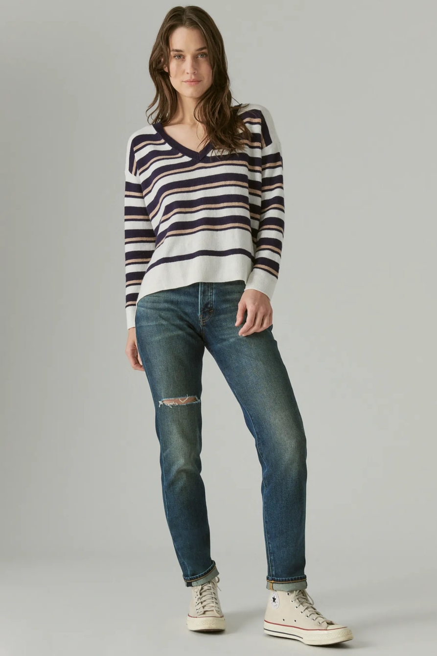V NECK SWEATER, image 2