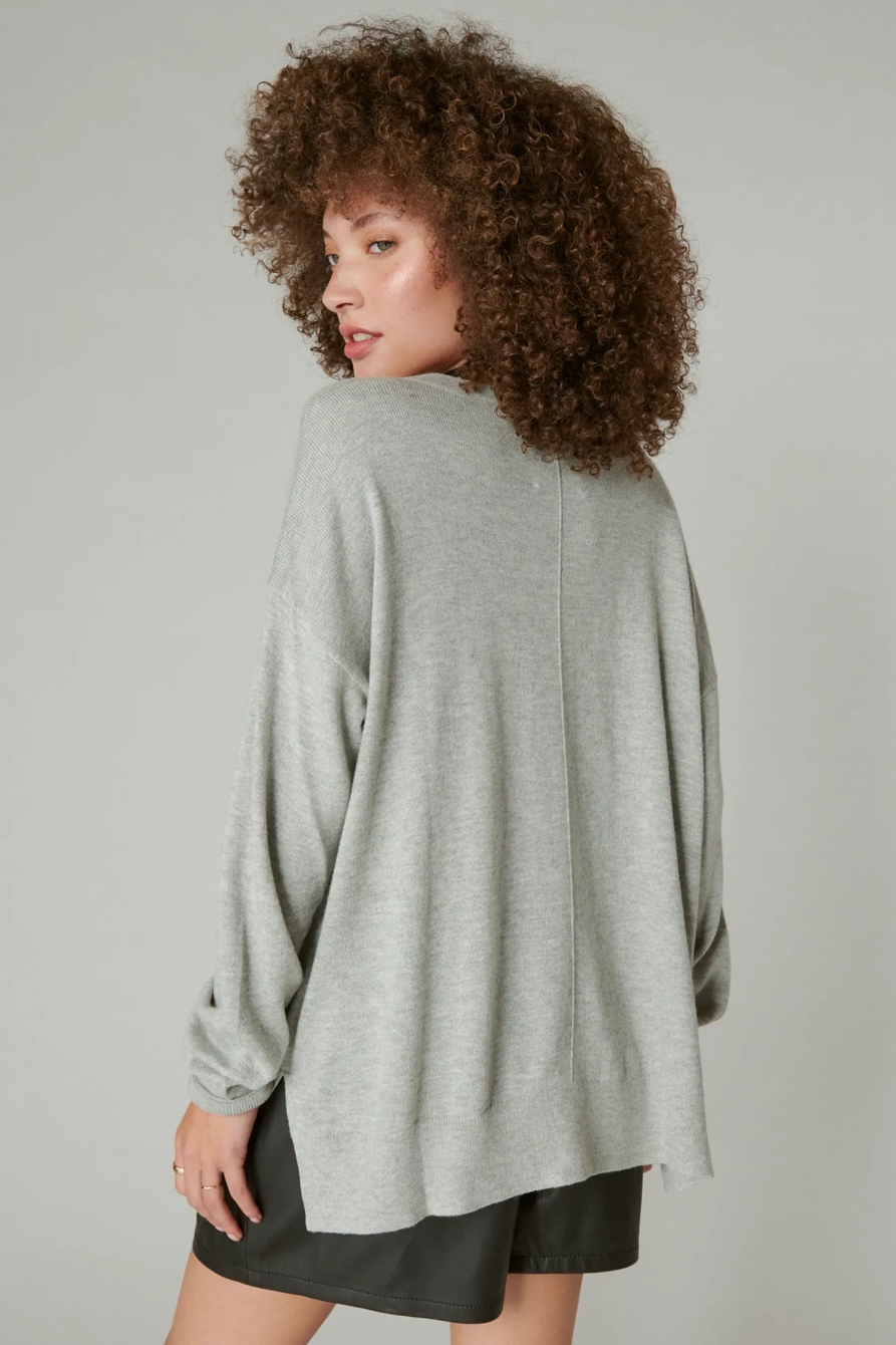 CLOUD SOFT V NECK SWEATER, image 3