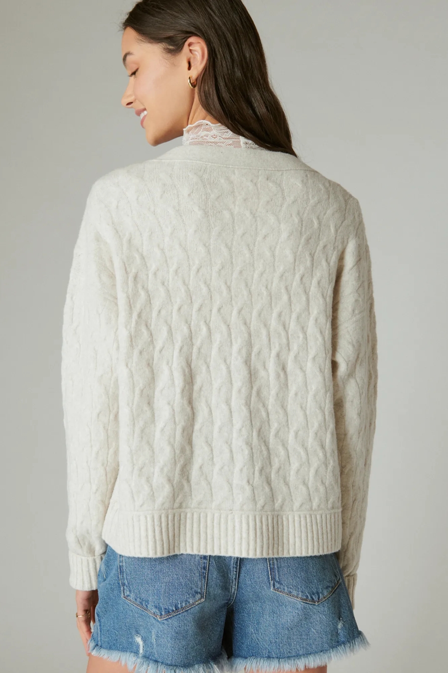 COZY CABLE STITCH CARDIGAN, image 3