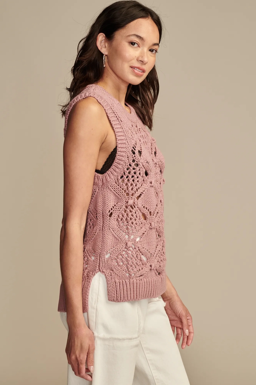 DIAMOND CROCHET SWEATER VEST, image 3