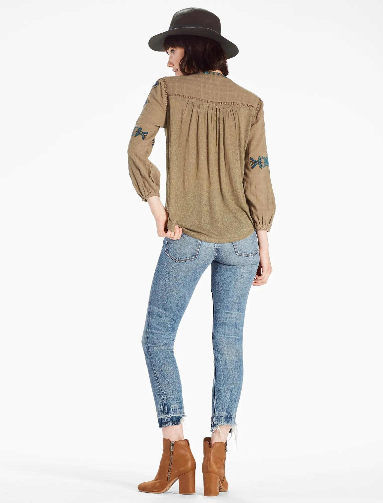 LACE UP EMBROIDERED TOP, image 3