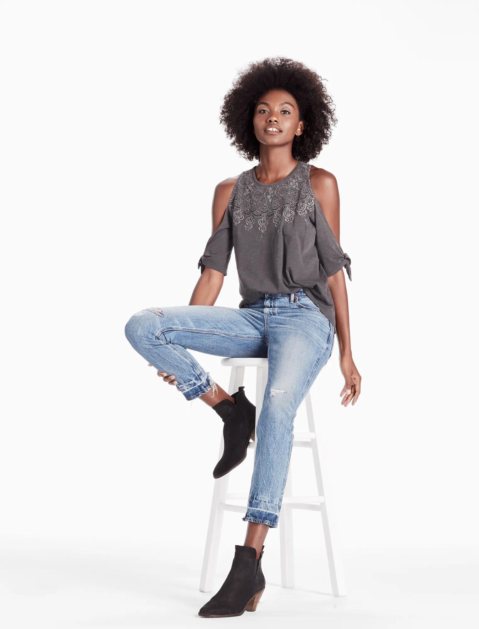 EMBROIDERED COLD SHOULDER TOP, image 2