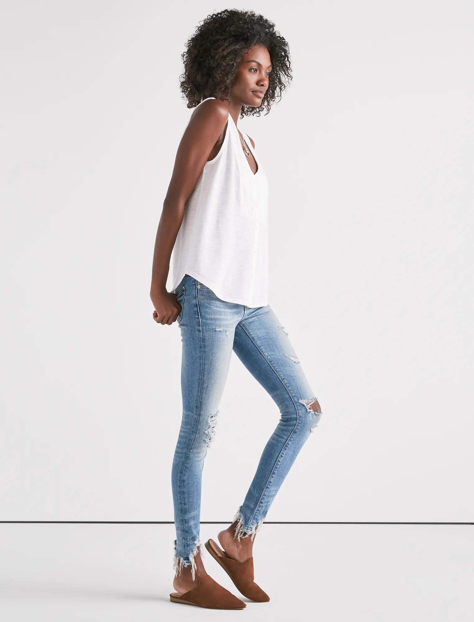 SLEEVELESS BUTTON UP TOP, image 2