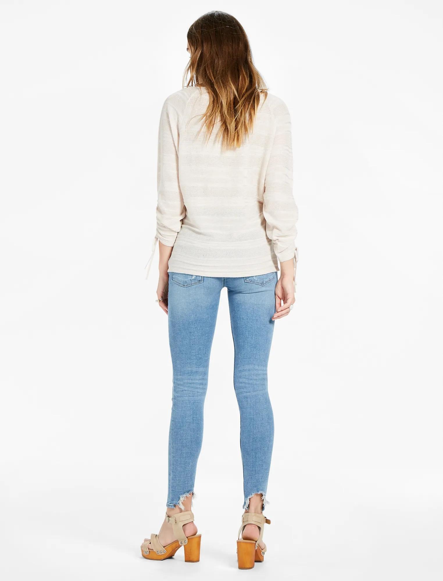 BOAT NECK RUCHED SLEEVE TOP, image 3