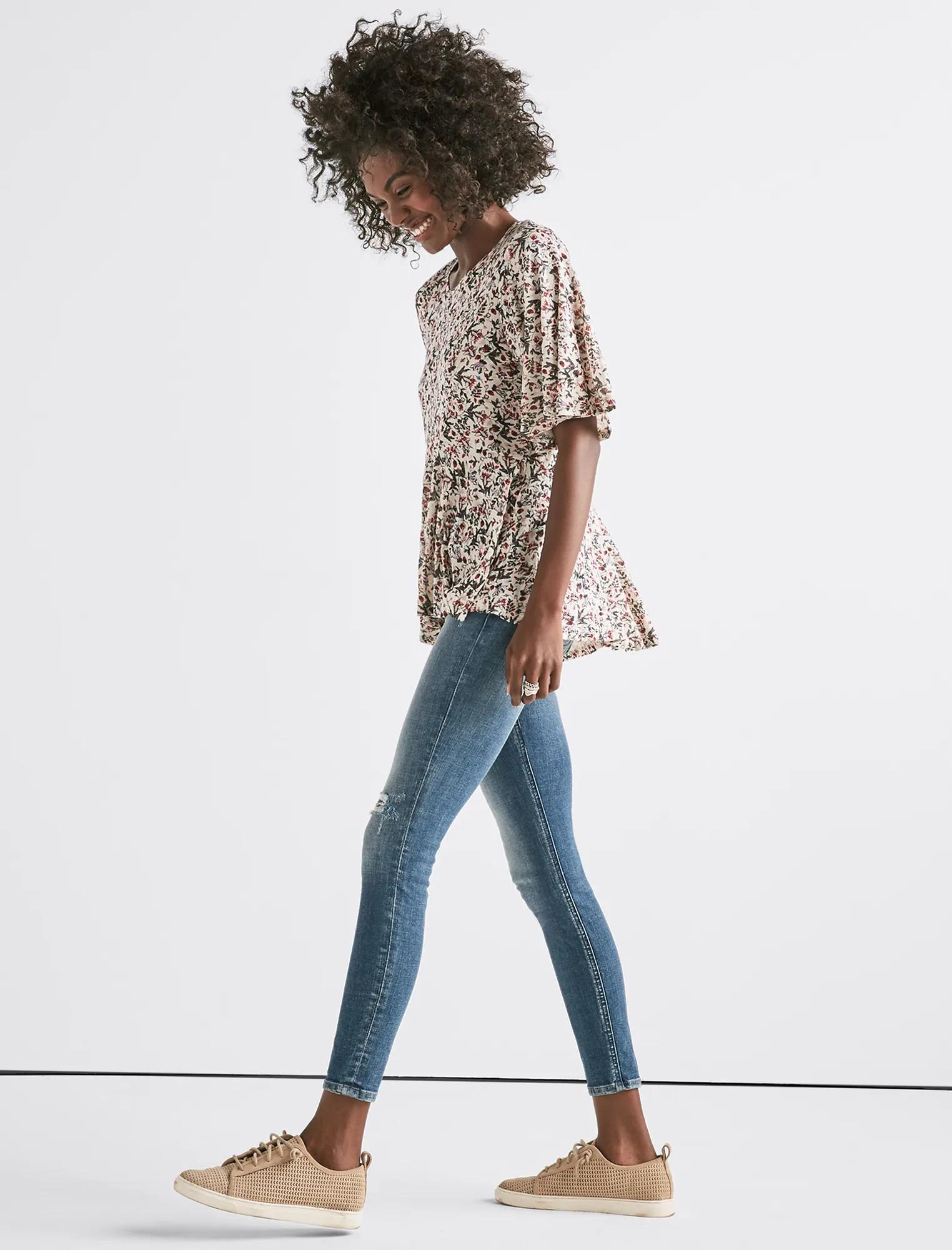 PRINTED FLUTTER SLEEVE TOP, image 2