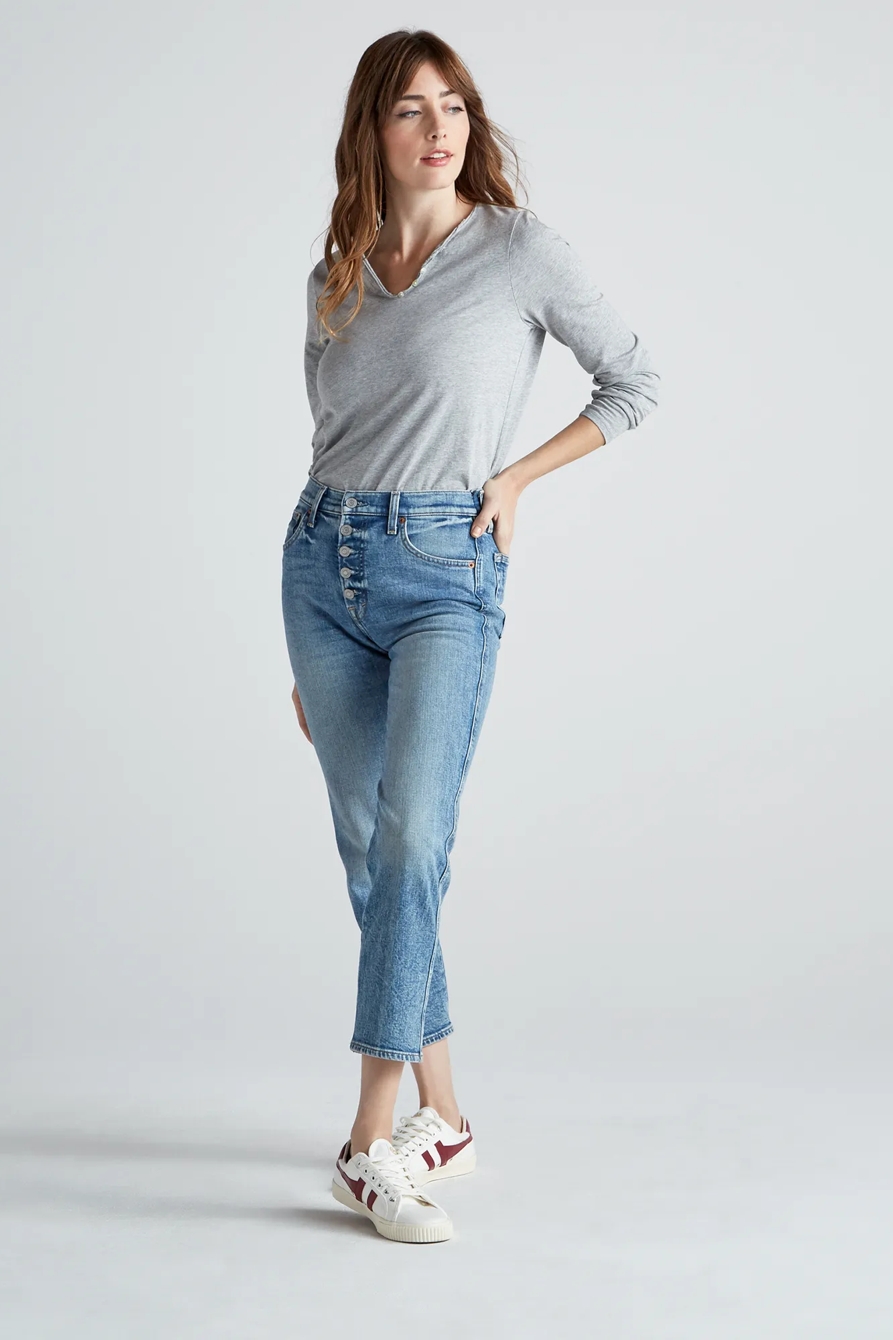 NOTCH NECK LONG SLEEVE TEE, image 2