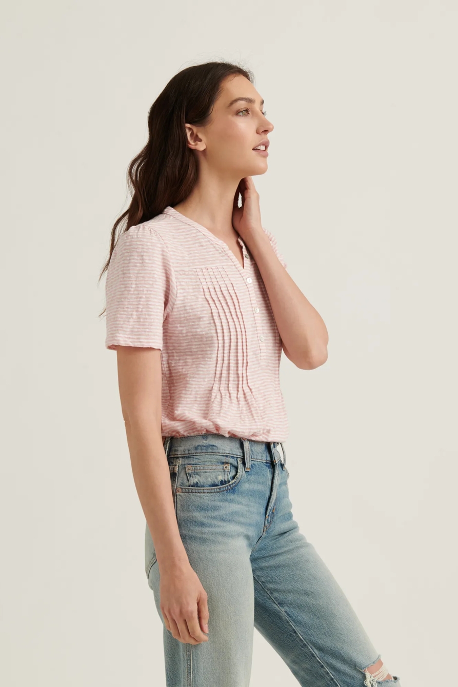 SEERSUCKER SHORT SLEEVE KNIT TOP, image 3
