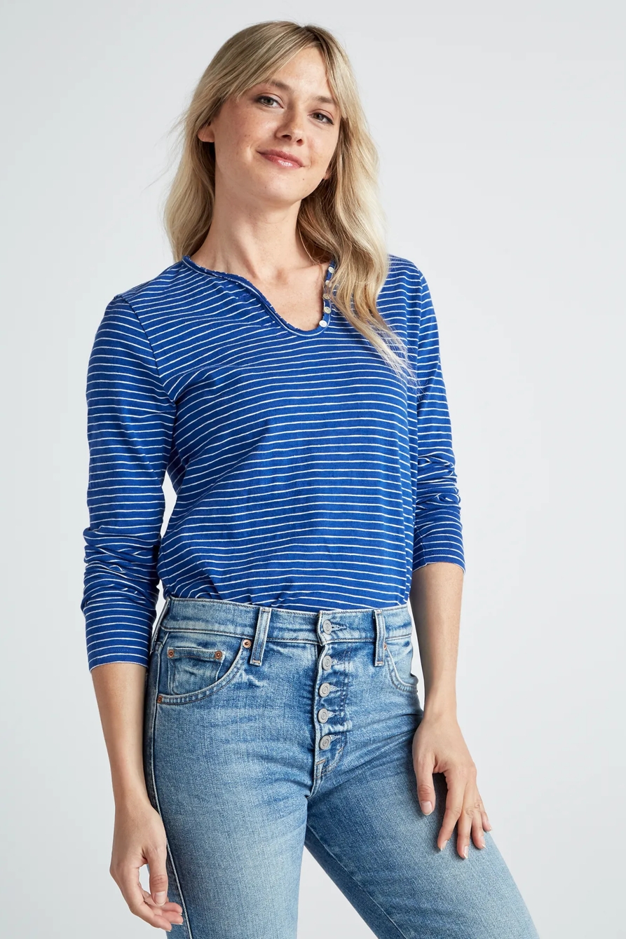NOTCH NECK LONG SLEEVE TEE, image 3
