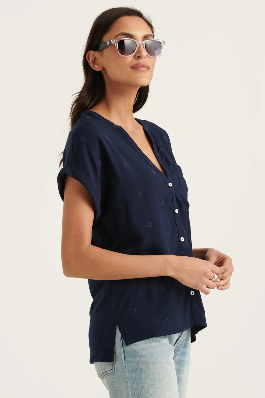 SHORT SLEEVE WOVEN MIX BUTTON DOWN TOP, image 3