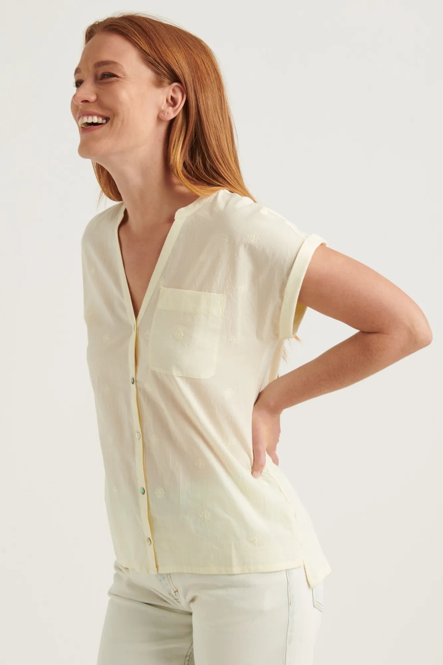 SHORT SLEEVE WOVEN MIX BUTTON DOWN TOP, image 3