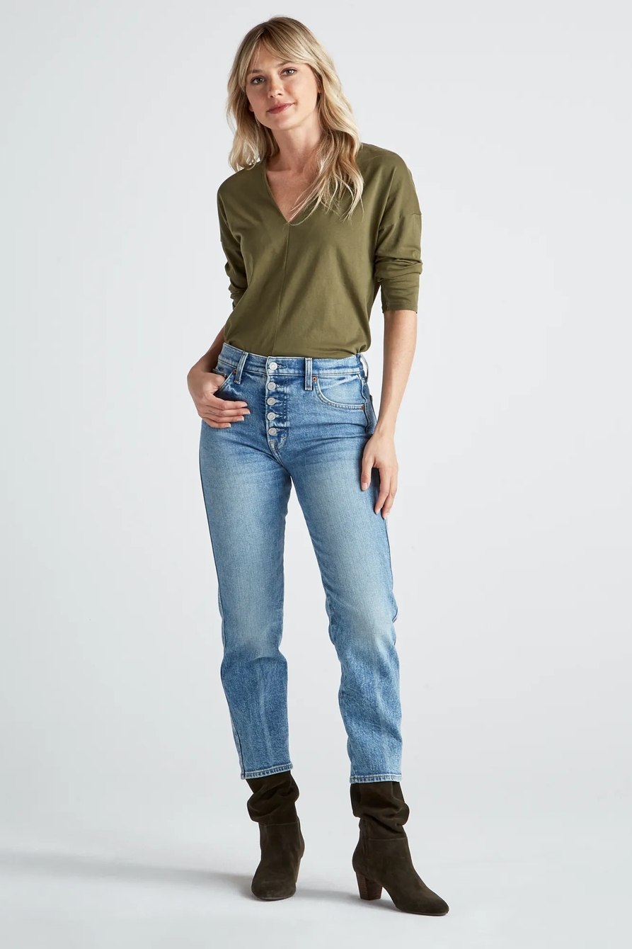 SUPIMA COTTON V NECK TOP, image 2