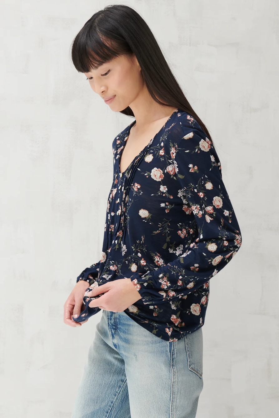 MAYA V-NECK TOP, image 3