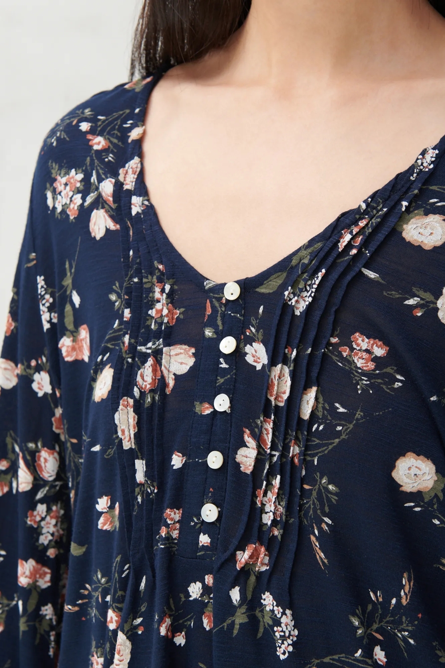 MAYA V-NECK TOP, image 5