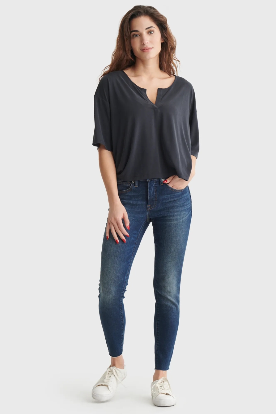 RELAXED-FIT V-NECK KNIT TOP, image 2