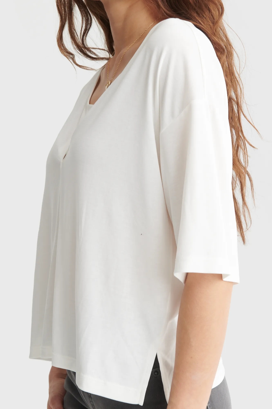 RELAXED-FIT V-NECK KNIT TOP, image 4