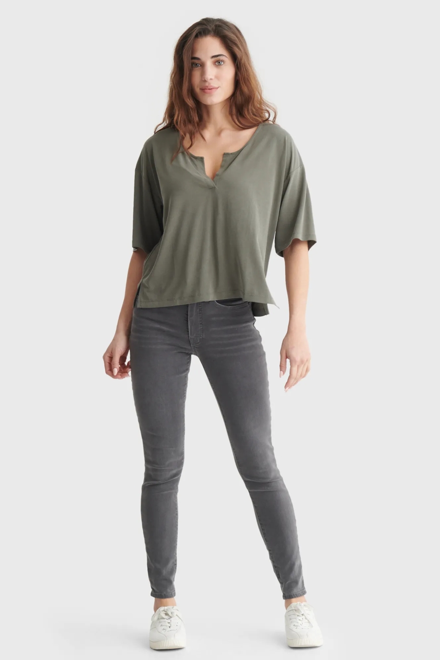 RELAXED-FIT V-NECK KNIT TOP, image 2