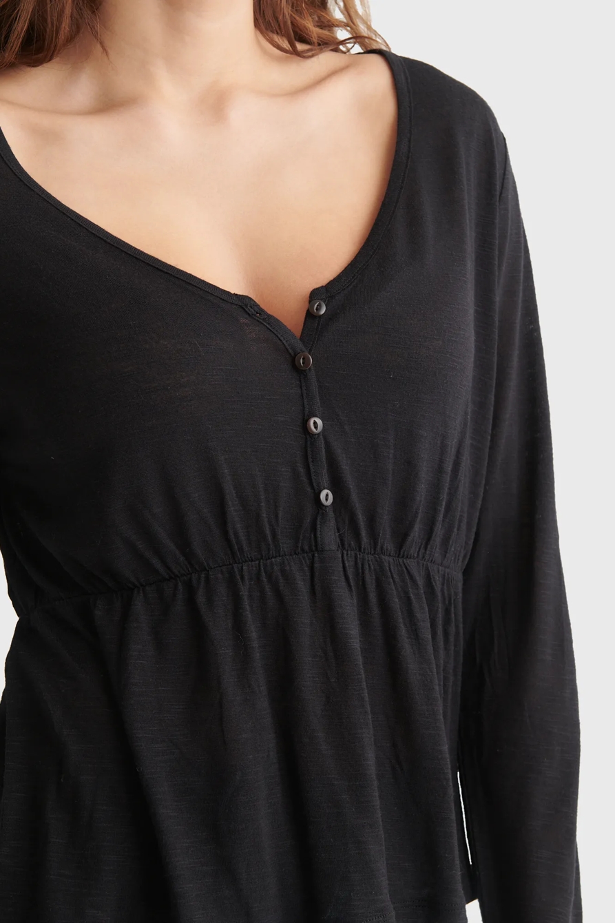 RELAXED-FIT PEPLUM V-NECK TOP, image 4