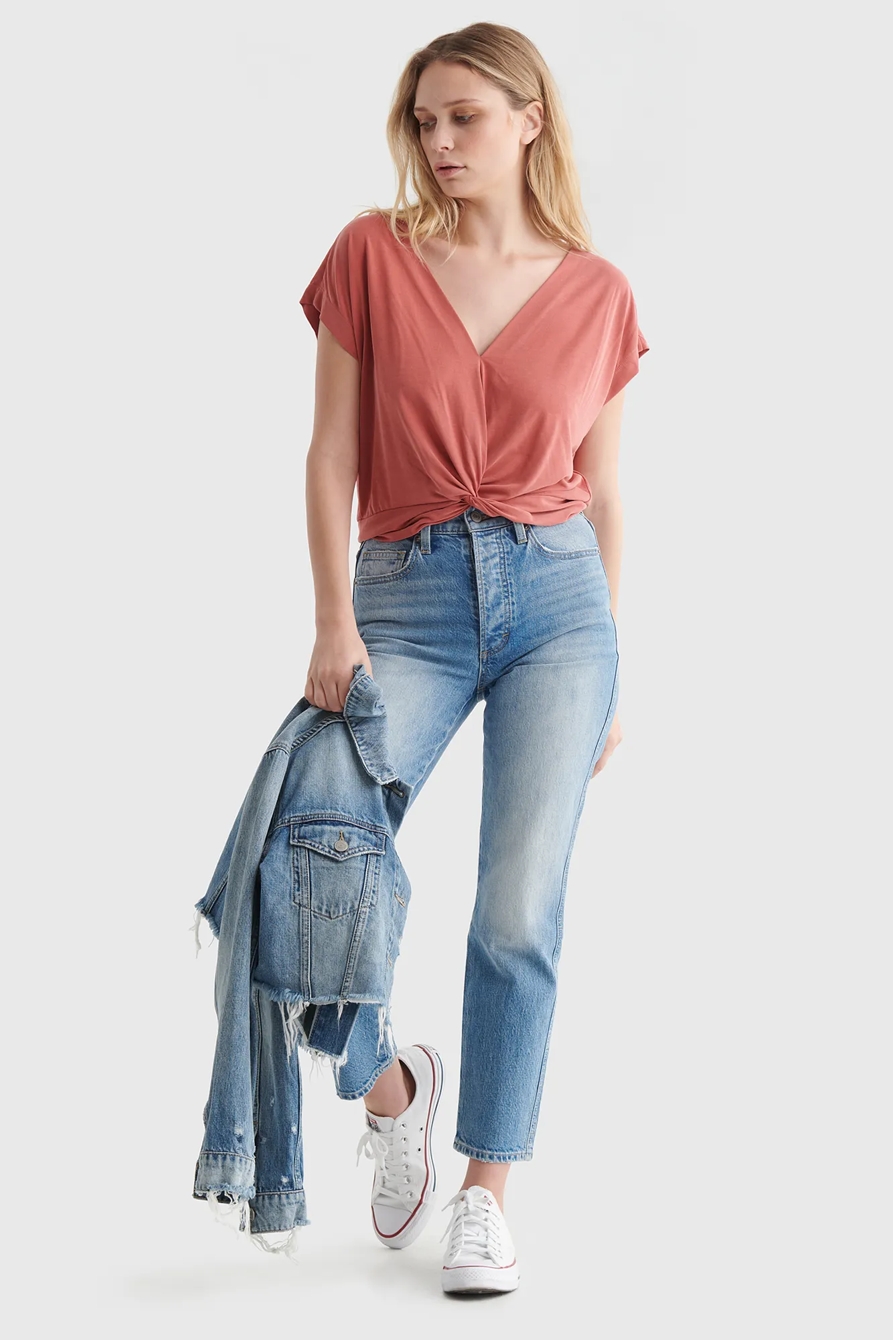 SANDWASH TWIST-FRONT V-NECK TOP, image 2