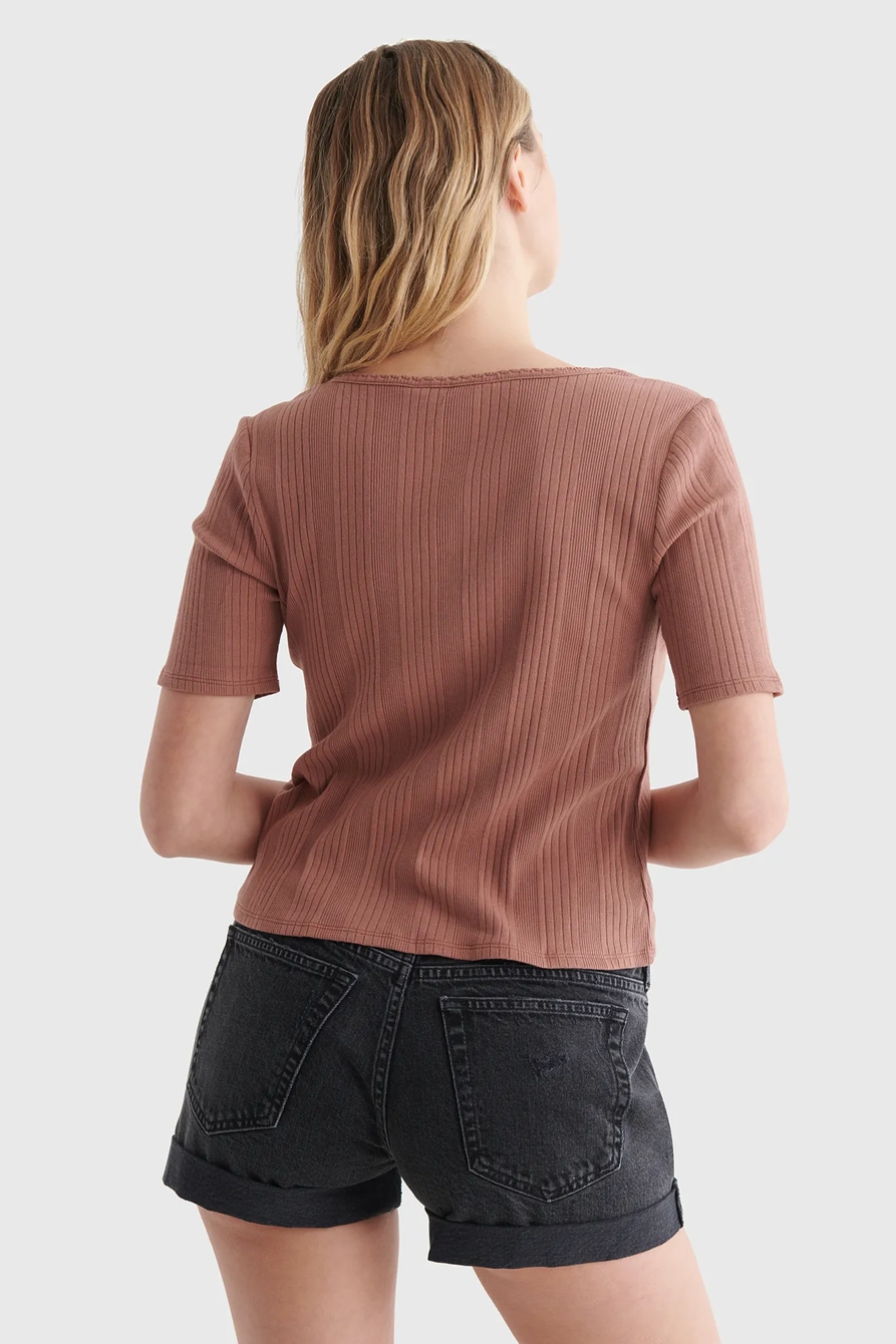 SHORT SLEEVE SLIM NOTCH NECK TEE, image 5