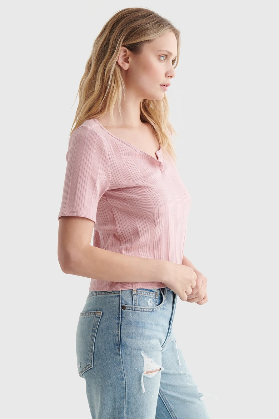 SHORT SLEEVE SLIM NOTCH NECK TEE, image 3