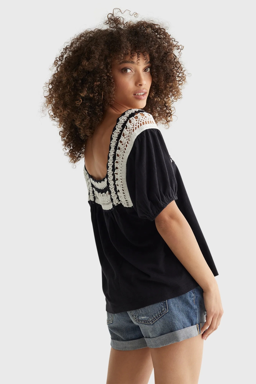 SQUARE NECK CROCHET TOP, image 4