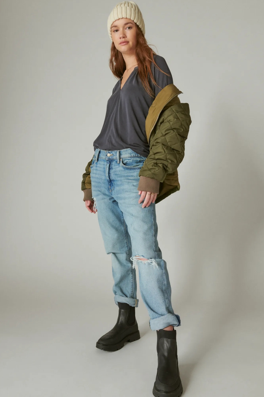 LONG SLEEVE NOTCHED NECK SANDWASH TOP, image 4