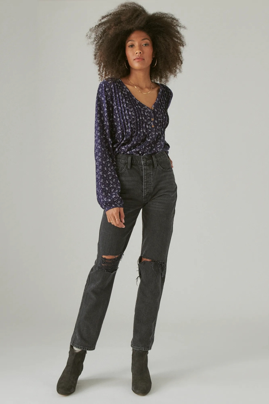 PLEATED V-NECK KNIT TOP, image 2