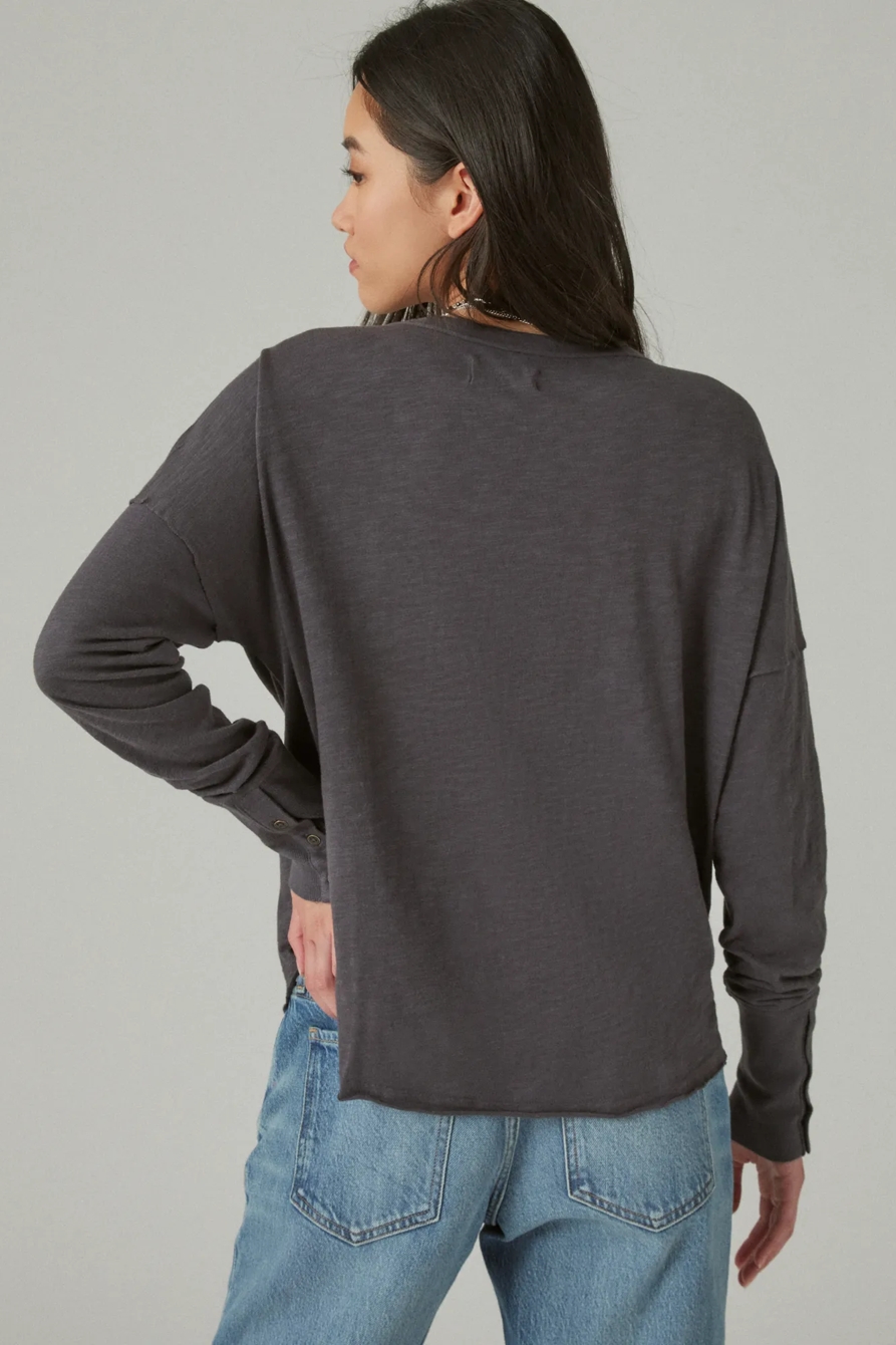 LONG SLEEVE V NECK TOP, image 2
