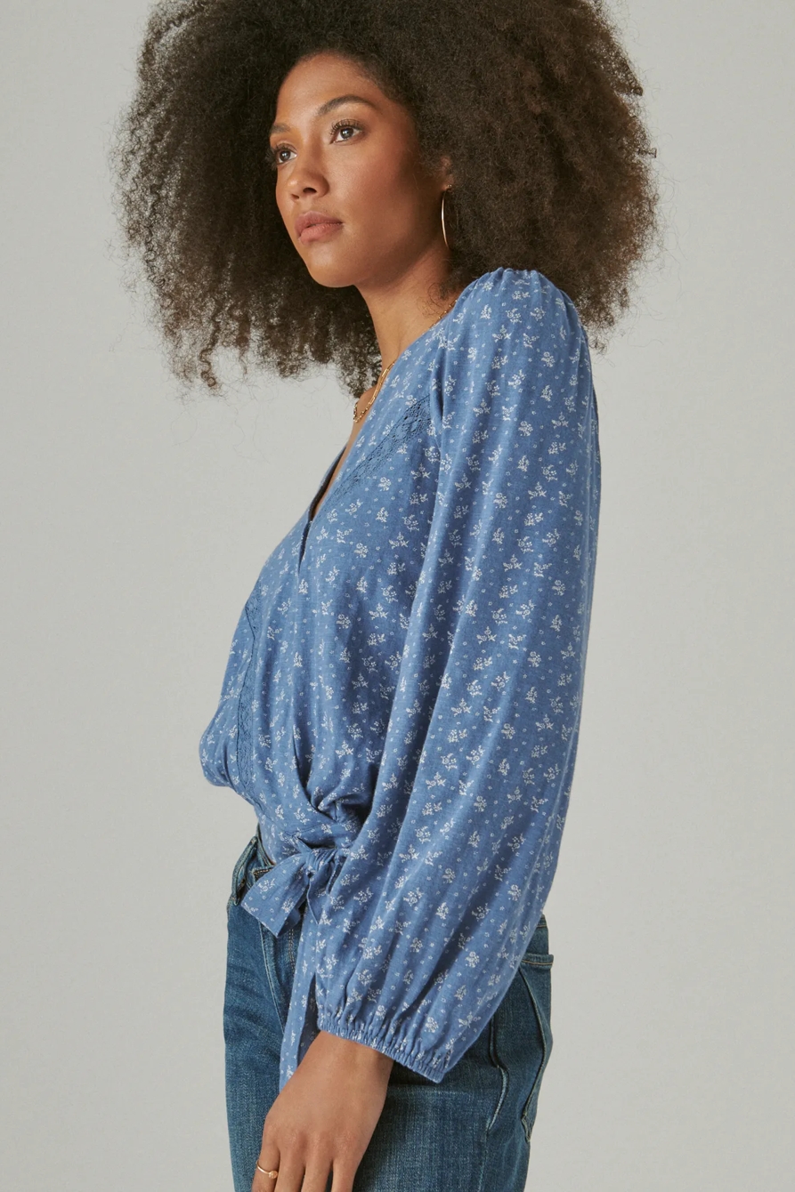 LONG SLEEVE PRINTED SURPLICE WRAP TOP, image 3